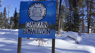 Image of the entry to the Gamikaan Bimaadiziwin healing center.