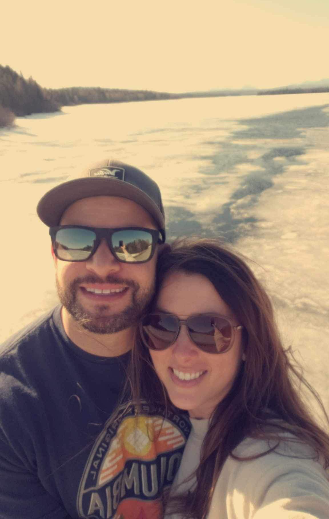 Image of Drew and his girlfriend.
